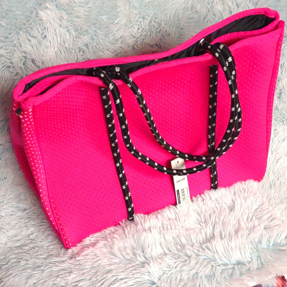 Trendy Spacious Tote with removable/detachable make-up bag&snap buttons on sides